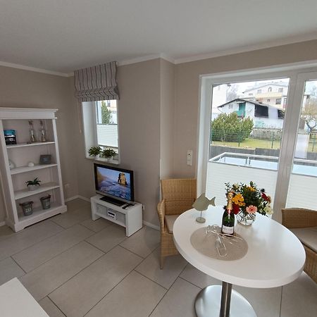 Haus Nemo - Appartement 5, Gemuetliches Appartement Mit Strandkorb, Strandnah 50 M هيرينجسدورف المظهر الخارجي الصورة